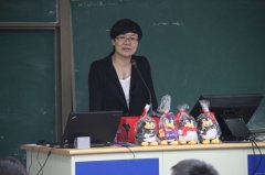 腾讯公司副总裁陈菊红为新闻学院“互联网媒体腾讯课堂”授课