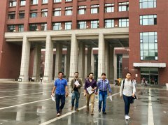 Pakistani Journalists Arrive on Campus for Exchange Program